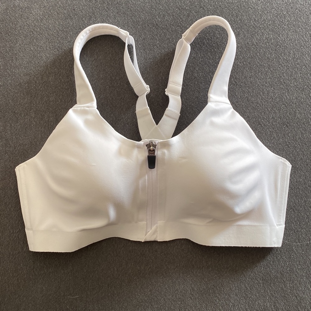 VS Sports Bra